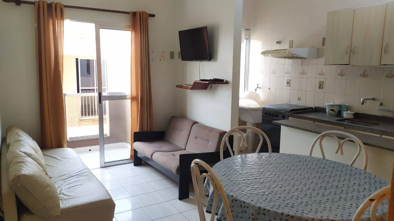Apartamento a venda. Praia Grande 2 dormitórios. 70 metros da Praia.