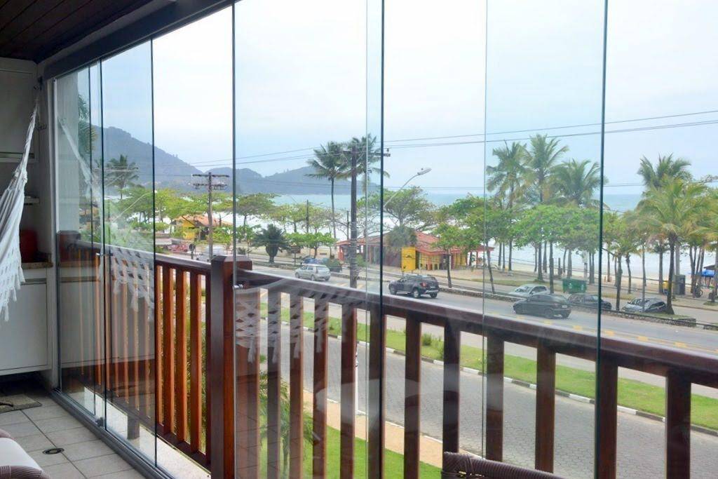 Resort Grand Bali, Frente mar. Locação para até 8 pessoas.