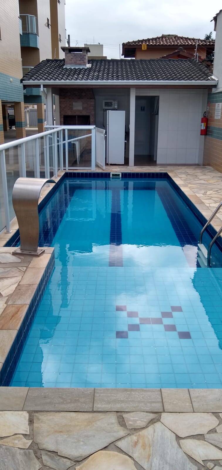 Itaguá, apartamento a venda. 2 dormitórios, 1 suíte, com lazer.