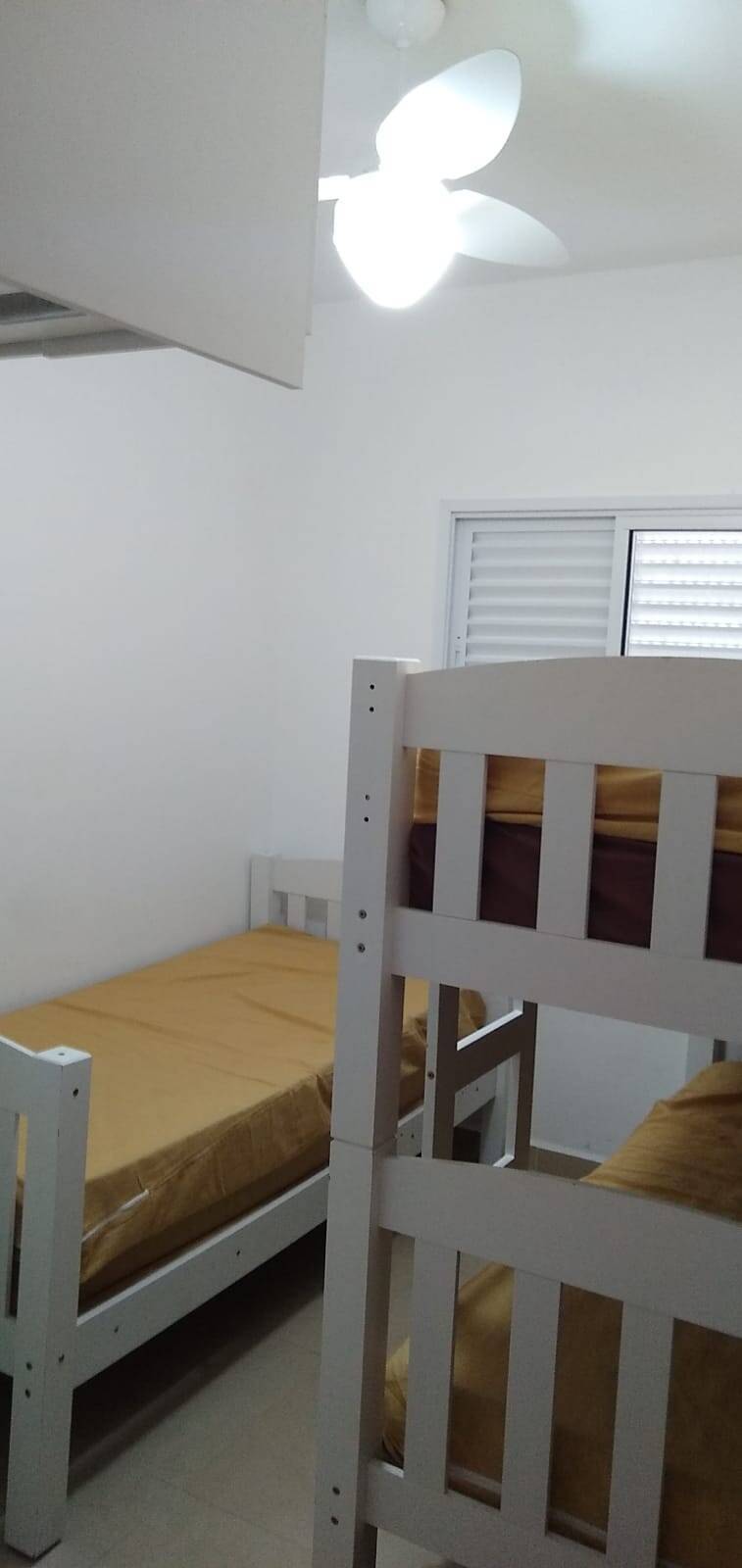 Itaguá, apartamento a venda. 2 dormitórios, 1 suíte, com lazer.