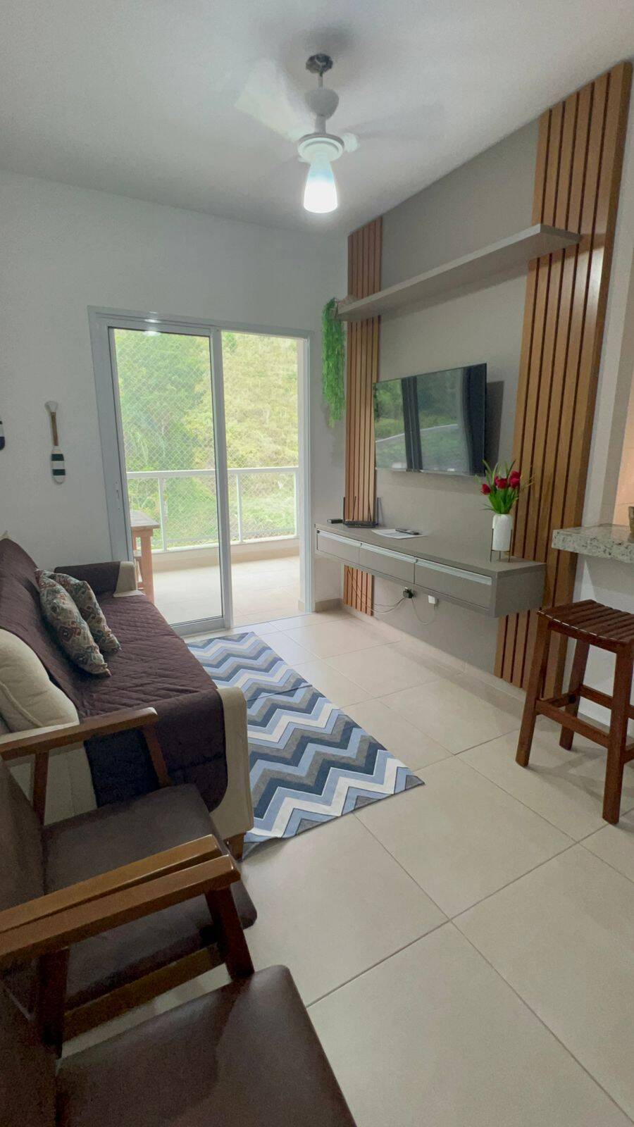 Apartamento para locação na Praia Grande . Acomoda até 7 pessoas