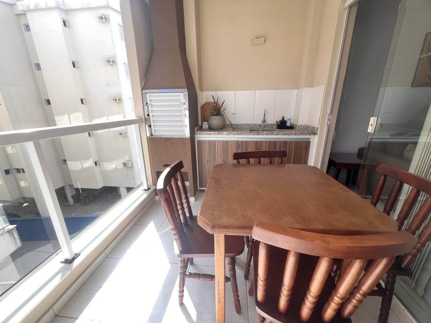 Apartamento - 2 dormitórios - R$ 583.000 - Itaguá - Ubatuba