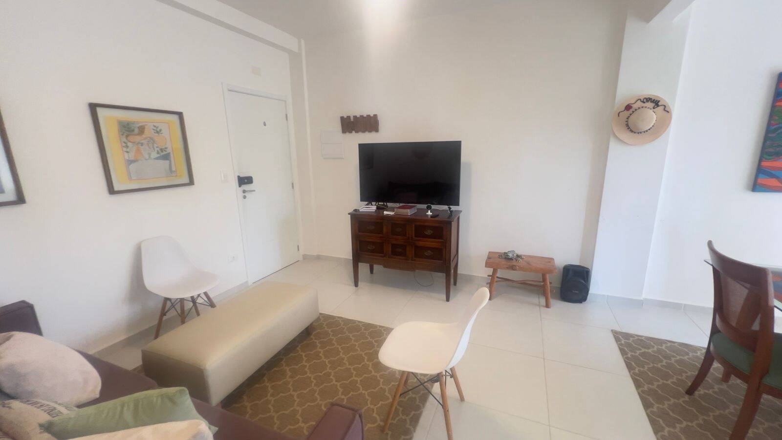 Apartamento mobiliado  2 dorm R$ 600.000 - Itaguá - Ubatuba SP
