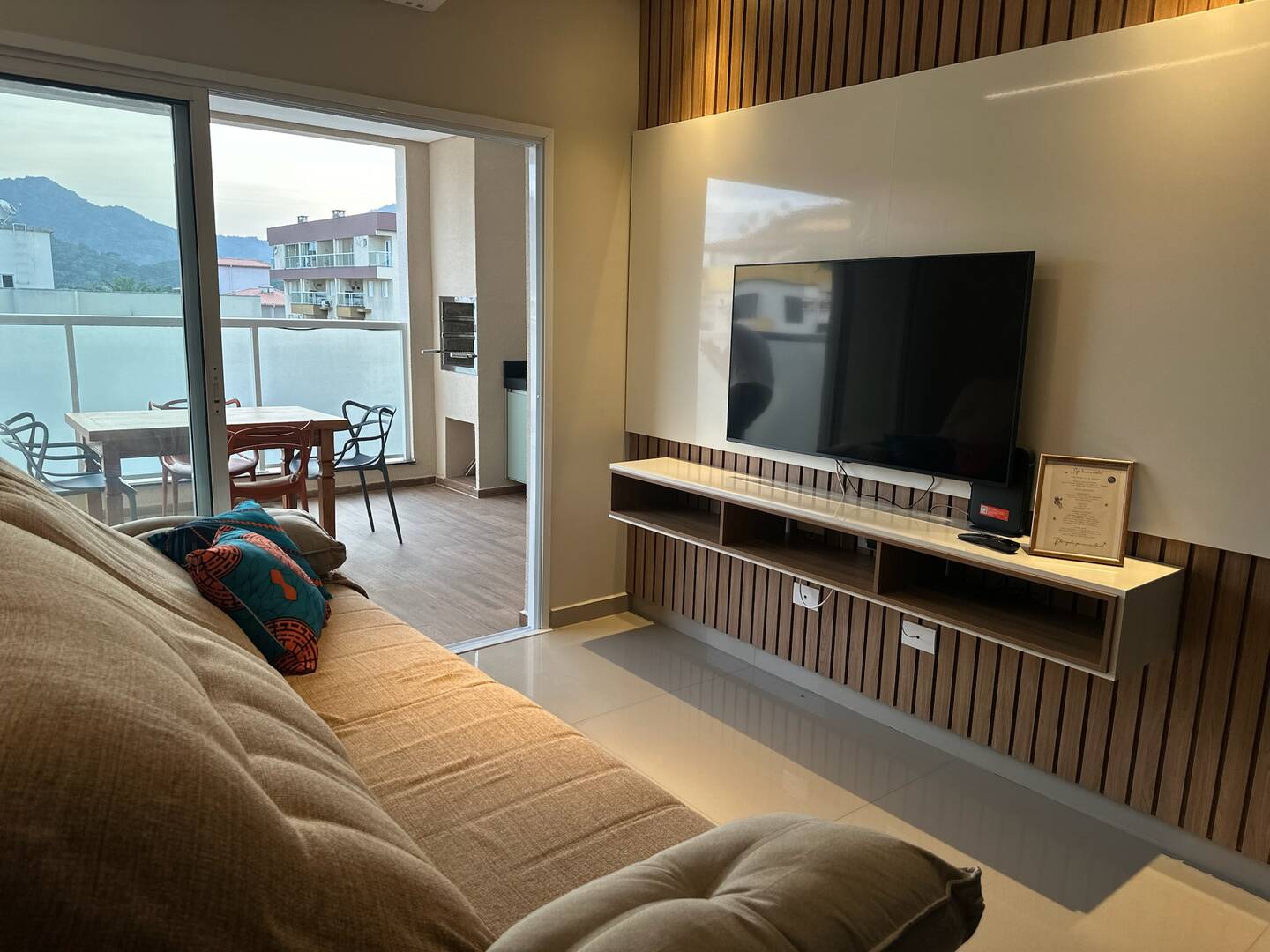 Apartamento Itagua - 2 QUARTOS Decorado   $ 850.000 Ubatuba SP