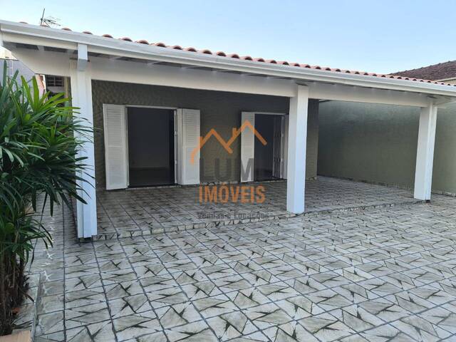 Casa para Venda em Ubatuba - 3