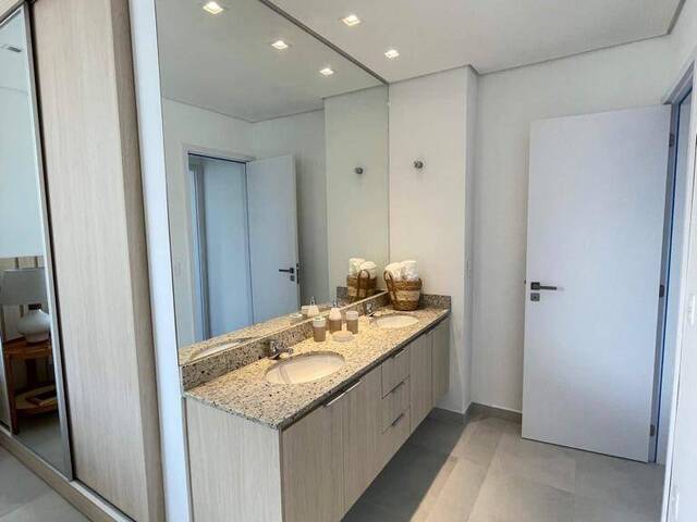 Apartamento para Venda em Ubatuba - 4