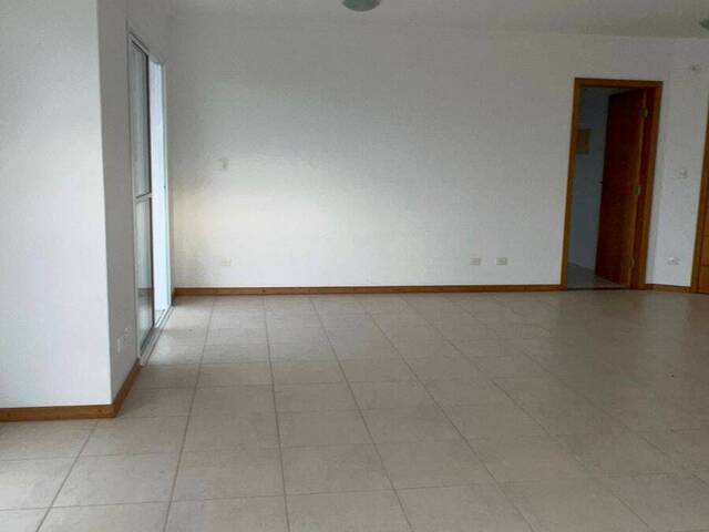 Apartamento para Venda em Ubatuba - 5