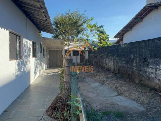 Casa para Venda em Ubatuba - 2