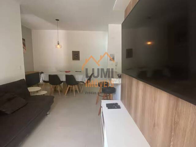 Apartamento para Venda em Ubatuba - 2