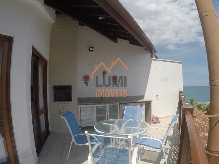 Cobertura duplex frente mar, com 4 suítes. Praia Grande