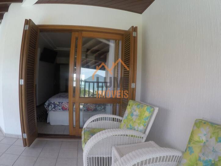 Cobertura duplex frente mar, com 4 suítes. Praia Grande