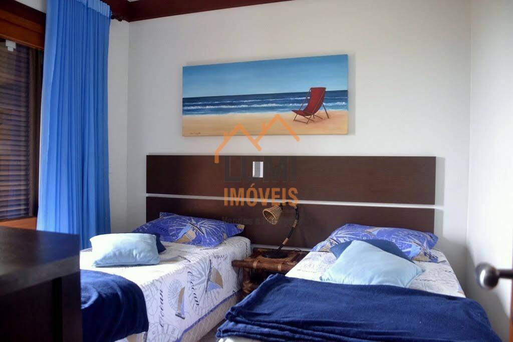 Resort Grand Bali, Frente mar. Locação para até 8 pessoas.