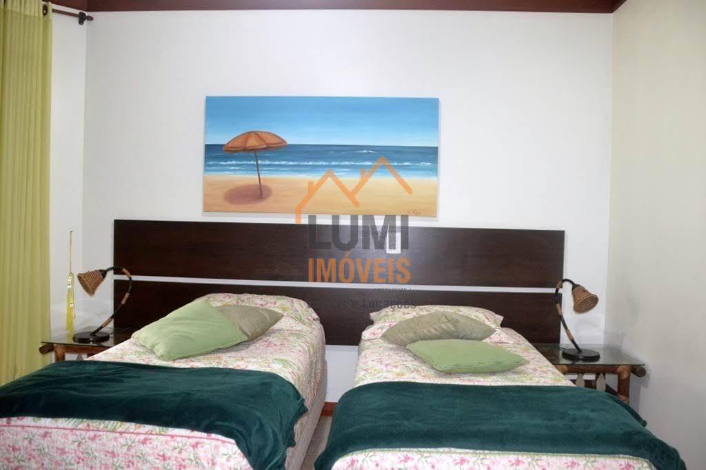 Resort Grand Bali, Frente mar. Locação para até 8 pessoas.