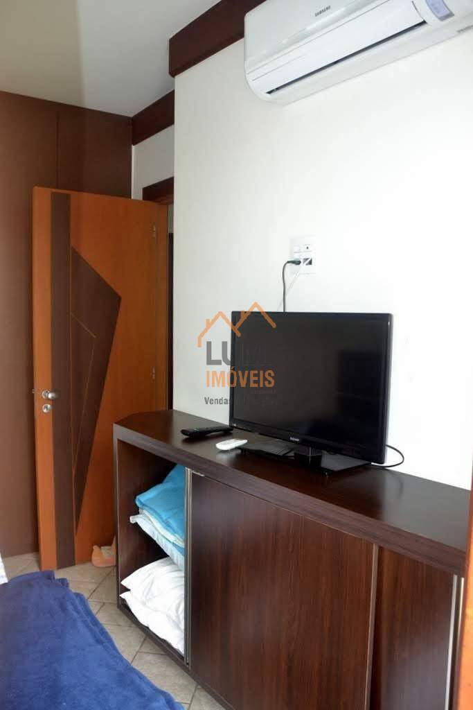 Resort Grand Bali, Frente mar. Locação para até 8 pessoas.