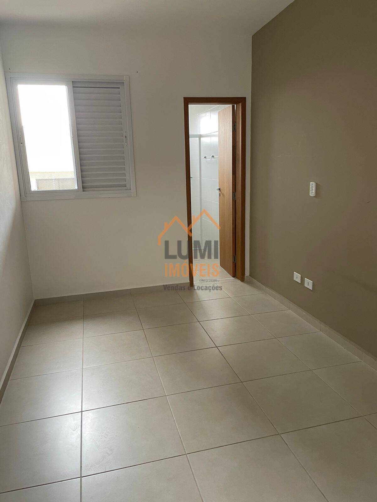 Apartamento no Itaguá. Ubatuba. Com varanda gourmet.
