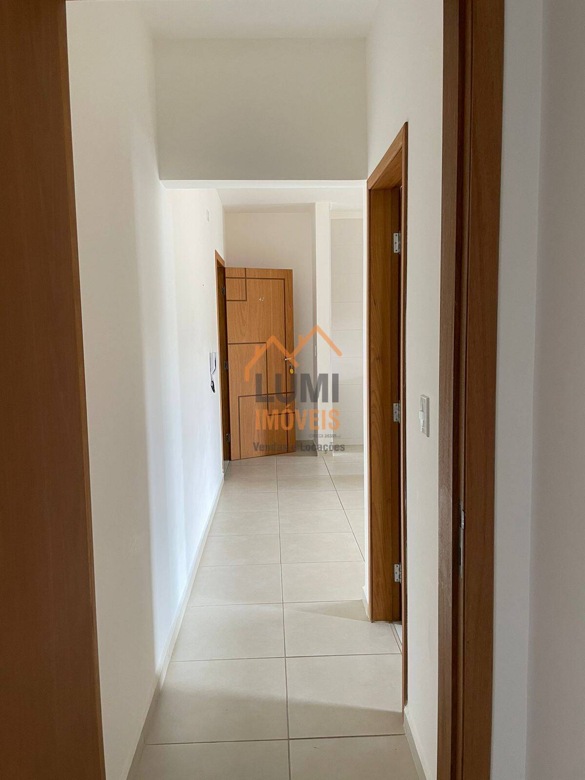 Apartamento no Itaguá. Ubatuba. Com varanda gourmet.