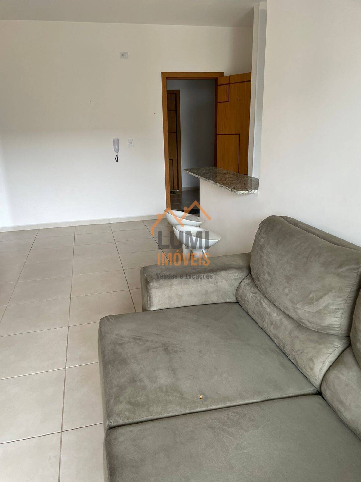 Apartamento no Itaguá. Ubatuba. Com varanda gourmet.