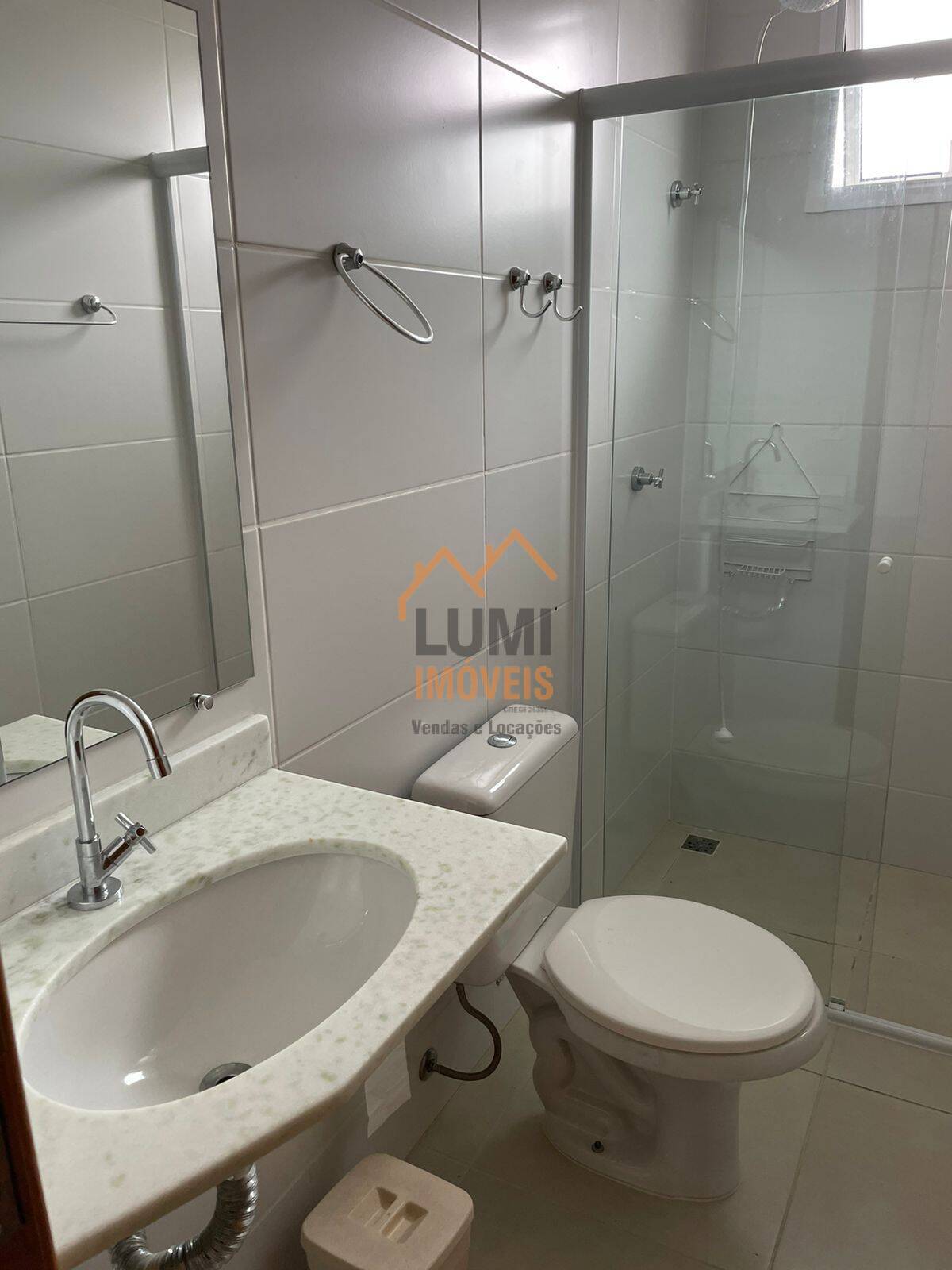 Apartamento no Itaguá. Ubatuba. Com varanda gourmet.