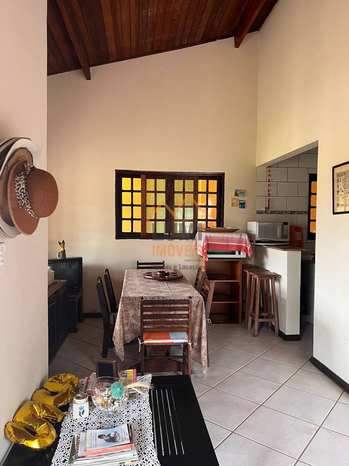 Casa - 4 dormitórios - R$ 1.200.000 - Praia da Lagoinha - Ubatuba