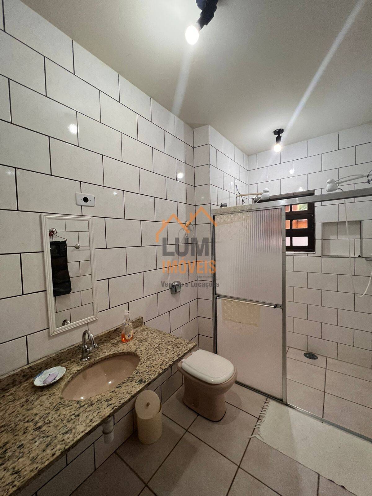Casa - 4 dormitórios - R$ 1.200.000 - Praia da Lagoinha - Ubatuba