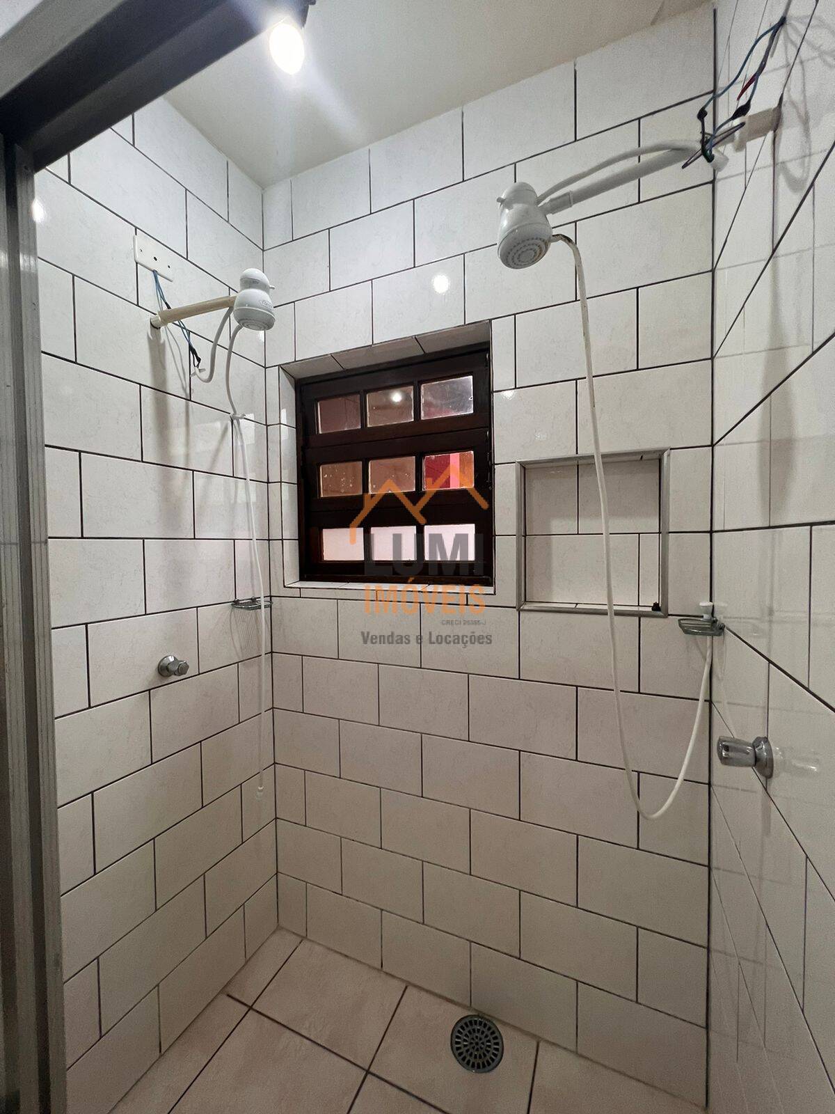 Casa - 4 dormitórios - R$ 1.200.000 - Praia da Lagoinha - Ubatuba