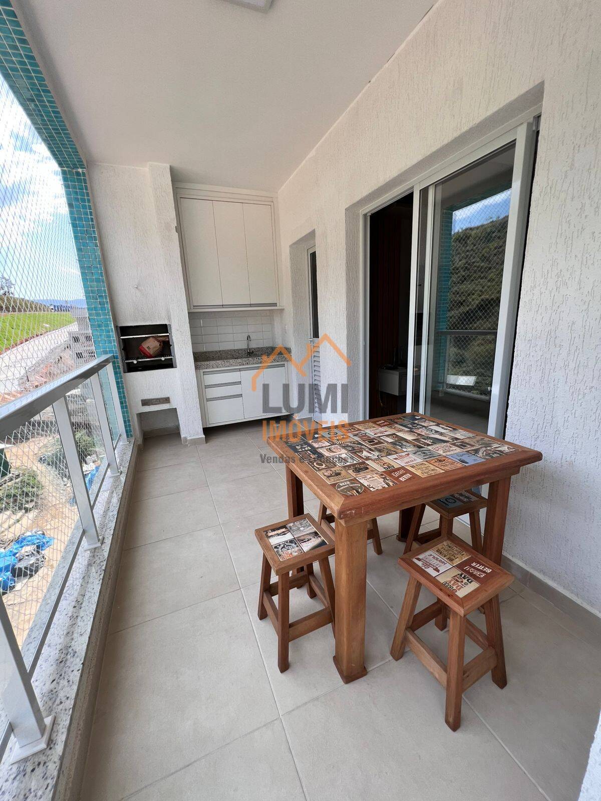 Apartamento para locação na Praia Grande . Acomoda até 7 pessoas