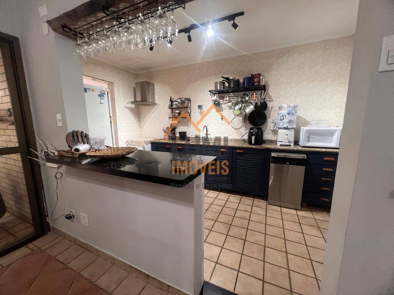 Apartamento - 2 dormitórios - R$ 650.000 - Praia Grande - Ubatuba