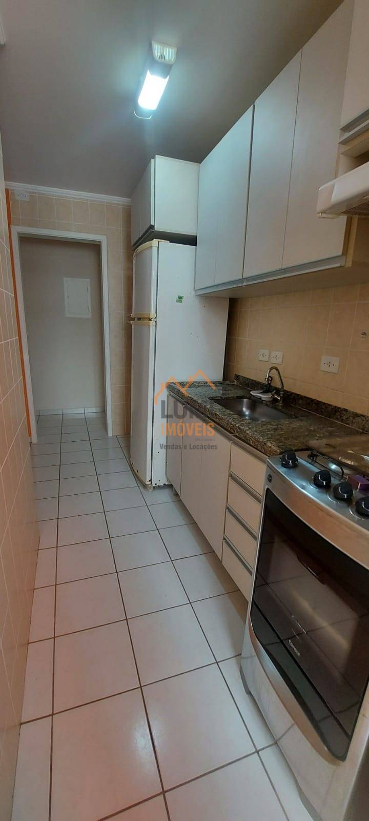 APARTAMENTO - 2 DORM - R$ 680.000 - PRAIA GRANDE - COM PISCINA