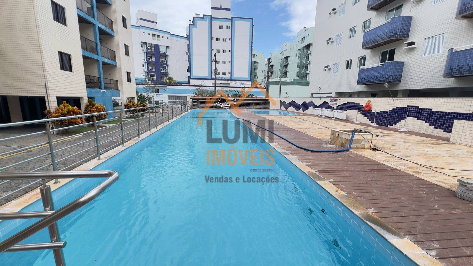 APARTAMENTO - 2 DORM - R$ 680.000 - PRAIA GRANDE - COM PISCINA