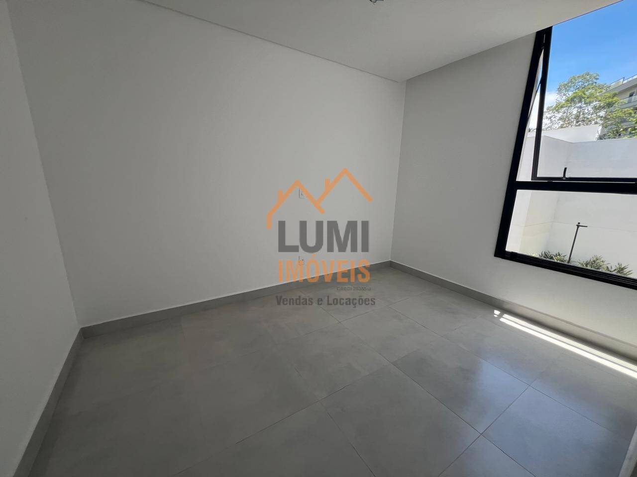 CASA ITAGUA - COND FECHADO - R$ 1520.000 PARCELA COM LAZER UBATUBA SP