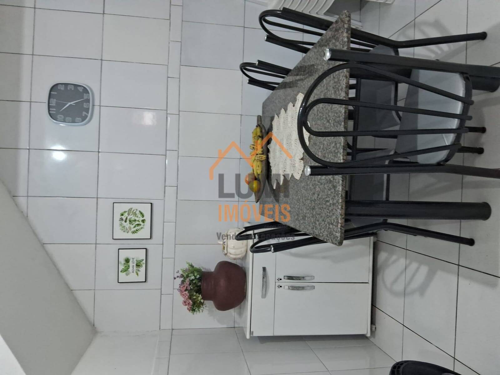 CASA 4 DORM - R$ 850.000 - CENTRO - RUA COMERCIAL - UBATUBA SP