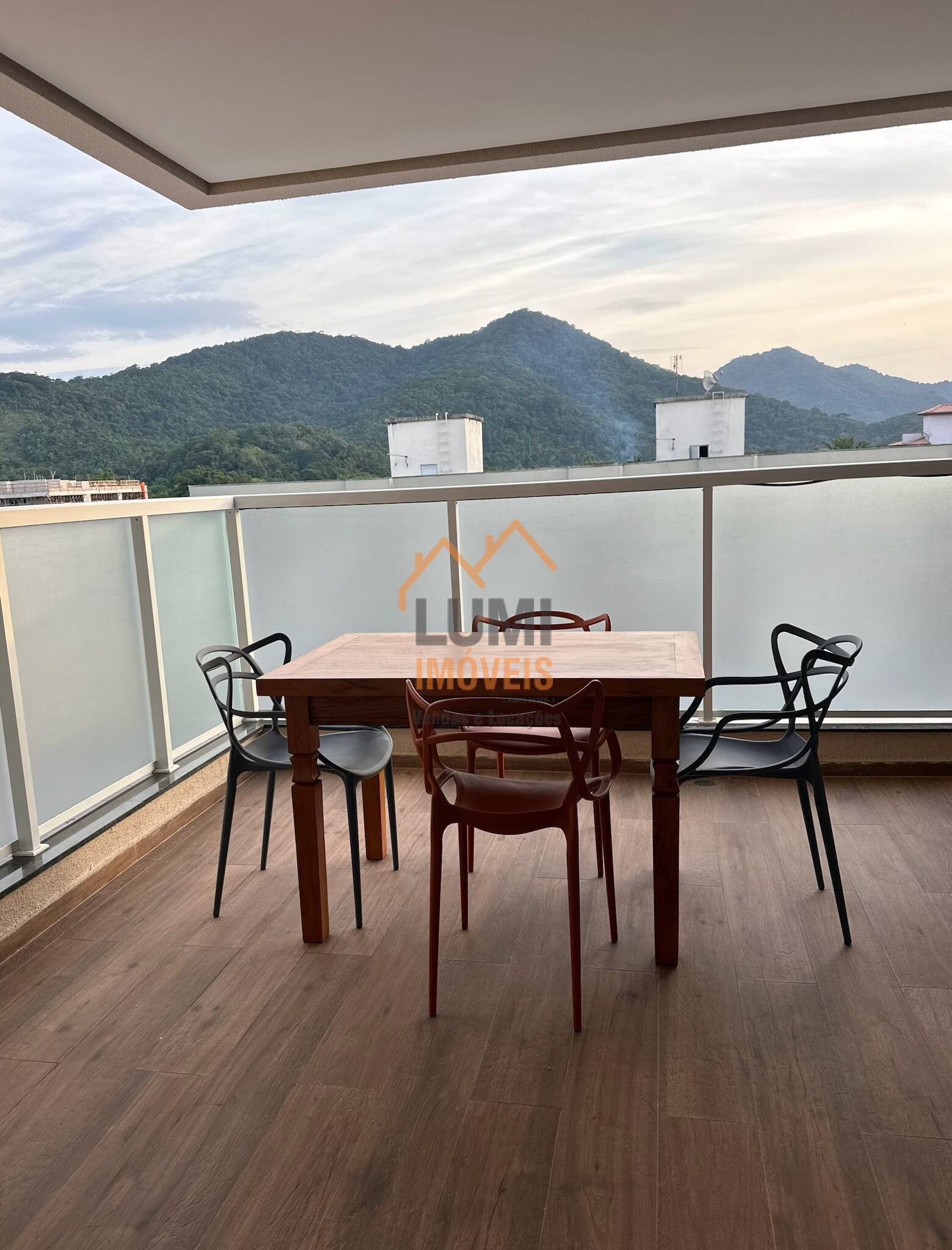 Apartamento Itagua - 2 QUARTOS Decorado   $ 850.000 Ubatuba SP