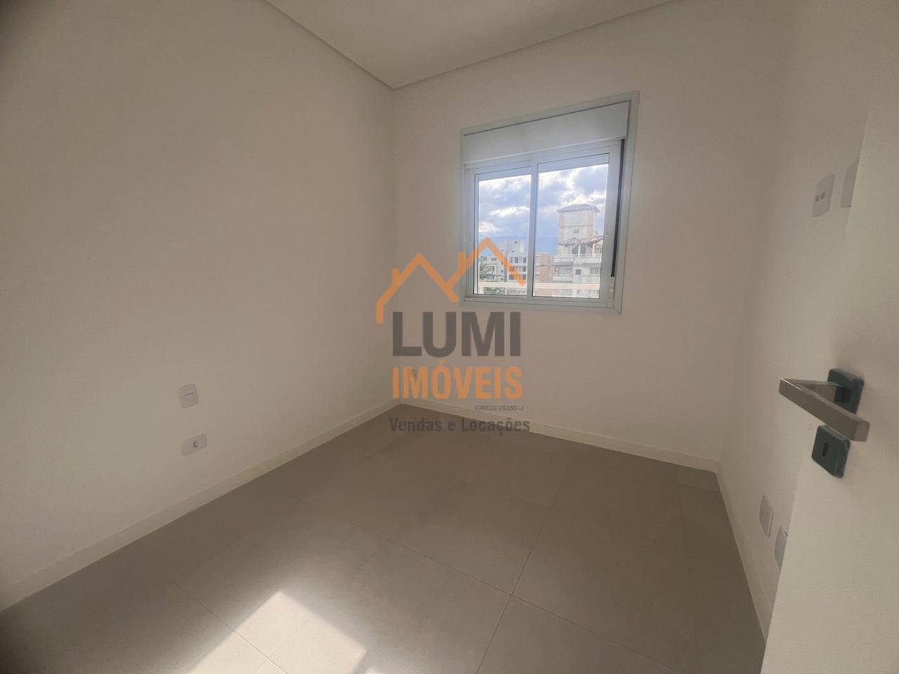 Apartamento NOVO 3 QUARTOS - R$ 955.000 - Itaguá - Ubatuba SP