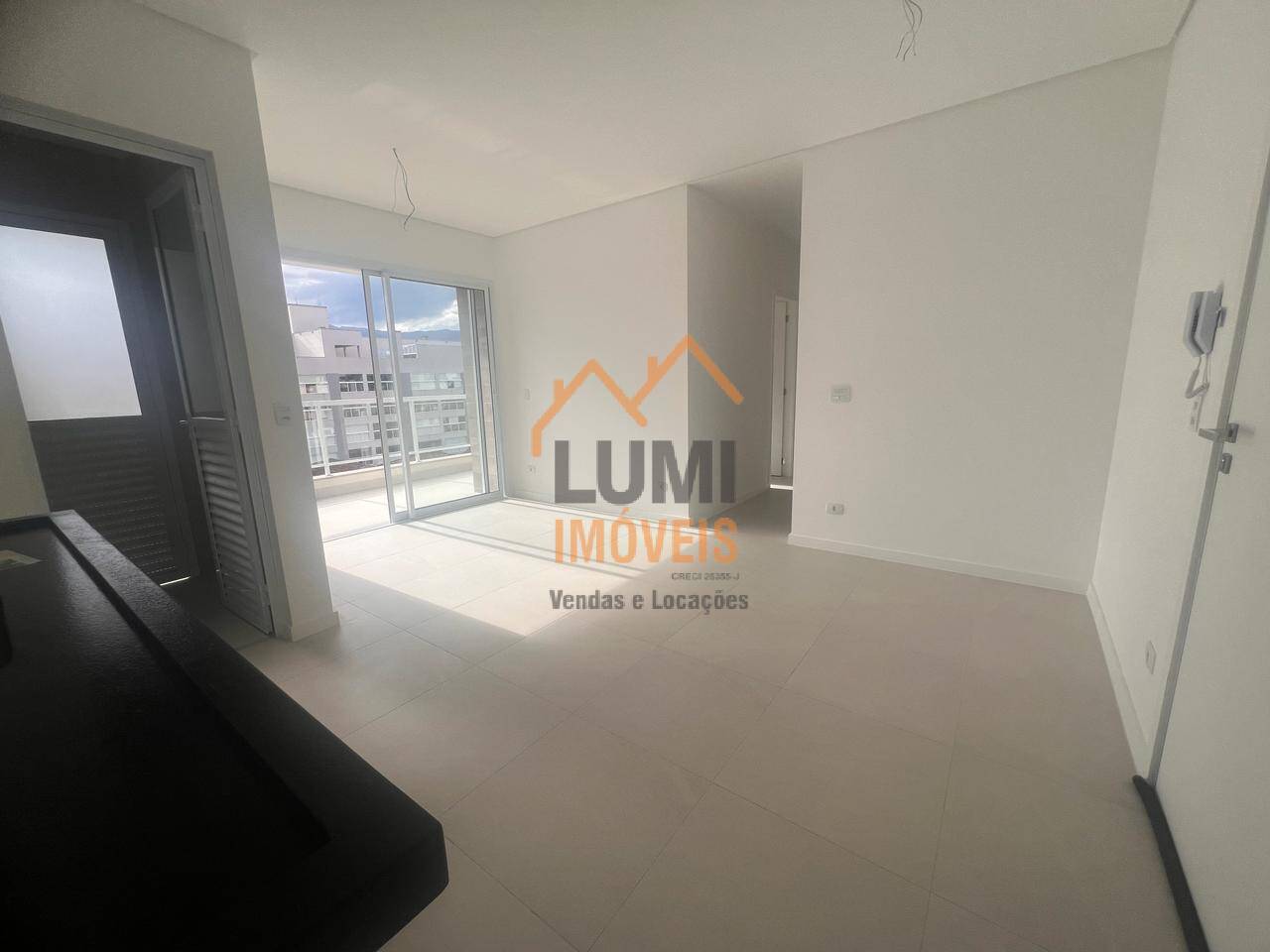 Apartamento NOVO 3 QUARTOS - R$ 955.000 - Itaguá - Ubatuba SP
