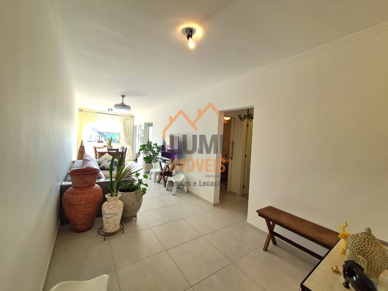 Itaguá  Apartamento 03 QUARTOS R$ 1100.000  à 150 metros da Orla da Praia.