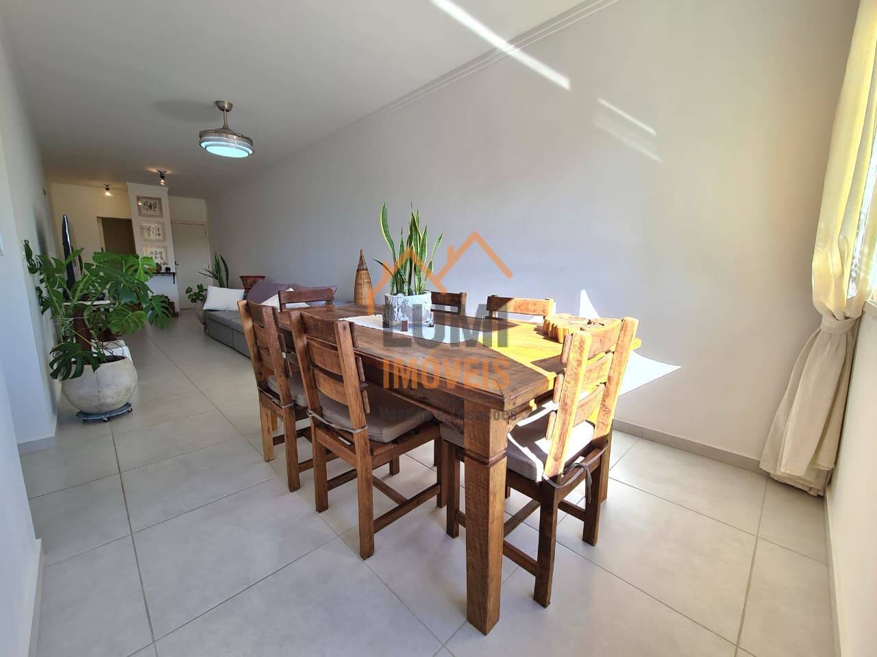 Itaguá  Apartamento 03 QUARTOS R$ 1100.000  à 150 metros da Orla da Praia.